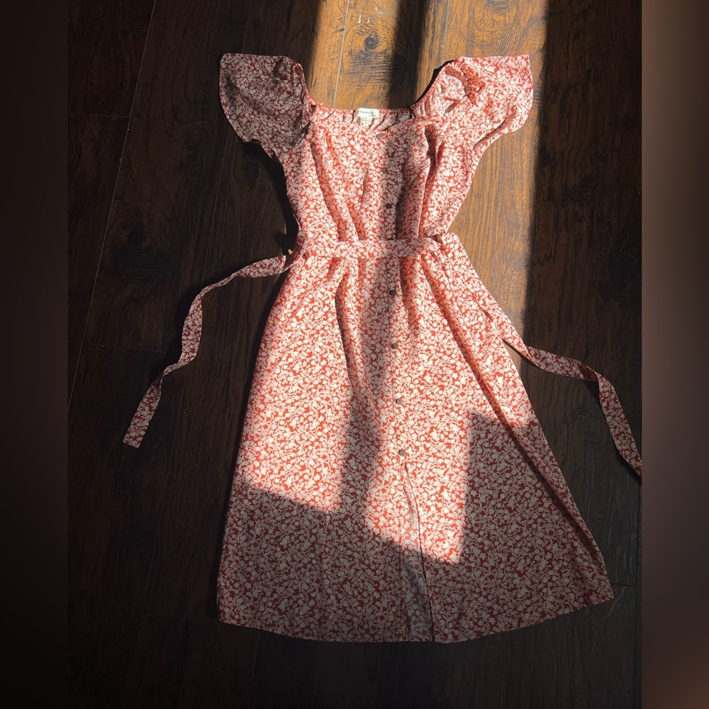 Off The Shoulder Floral Dress, Shin Length on 5’0